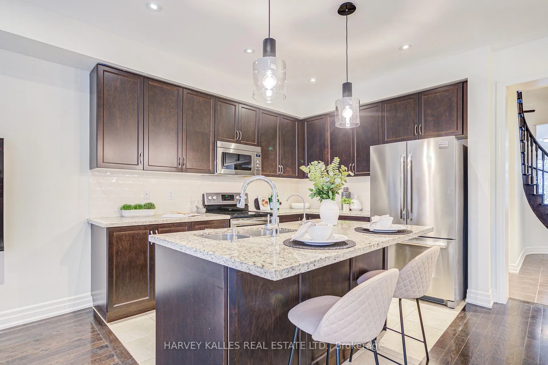 Photo 20 of 20 Claudview Street, King, King City — HOMEH