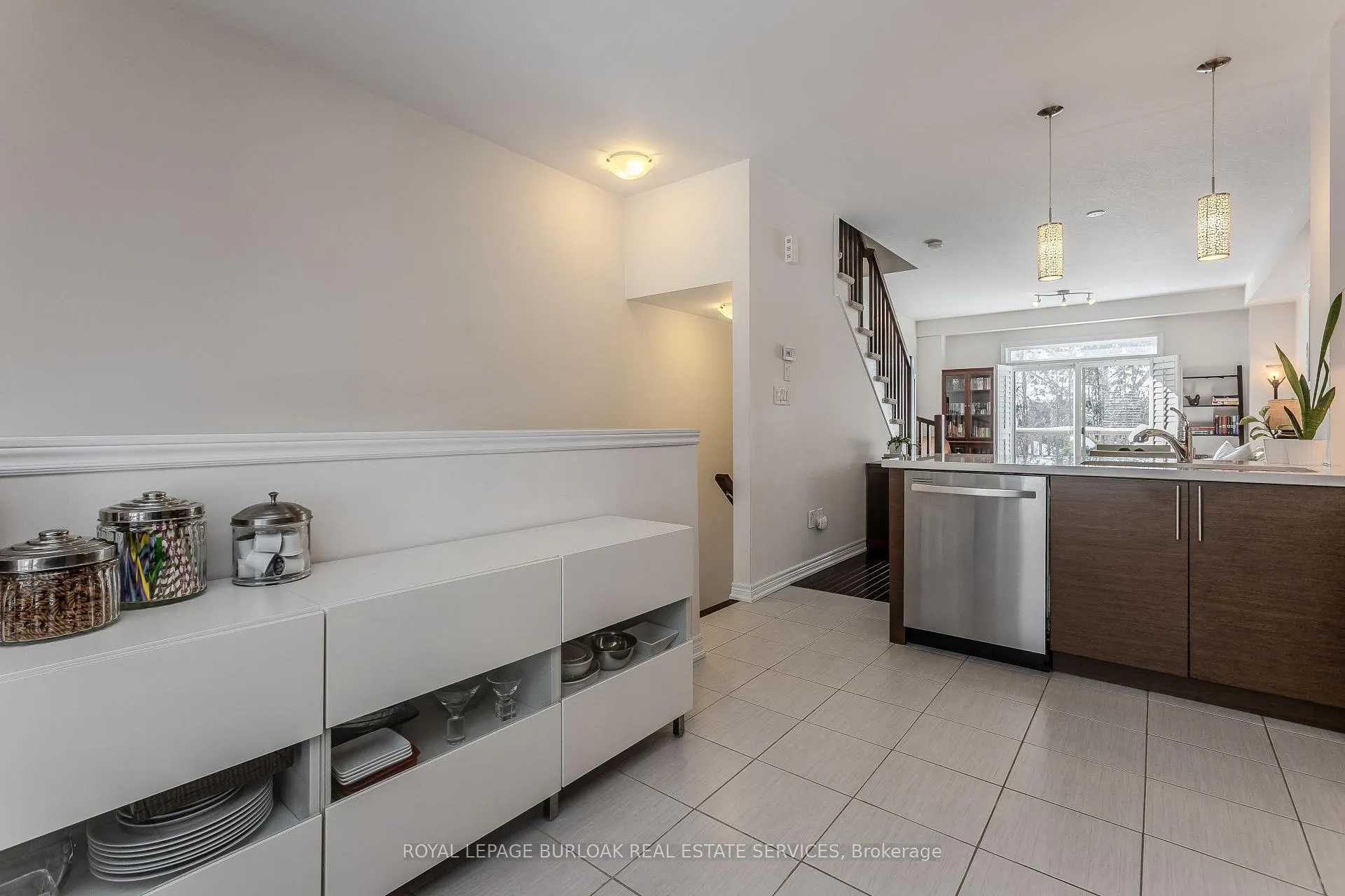Photo 6 of Unit 41, 1401 Plains Road E, Burlington, Freeman — HOMEH