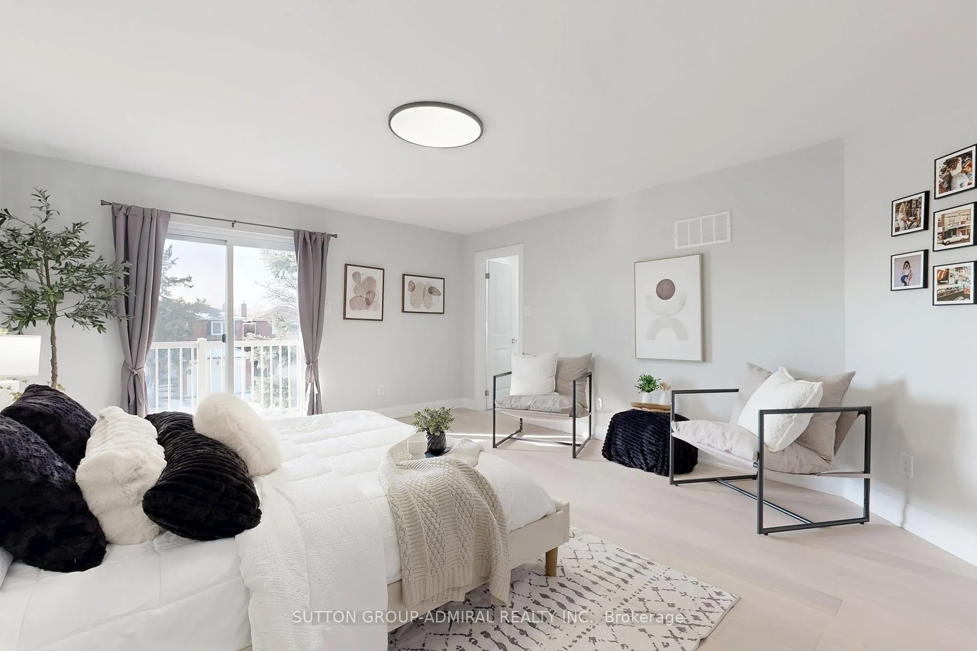 Photo 22 of 31 Whitney Place, Vaughan, Lakeview Estates — HOMEH