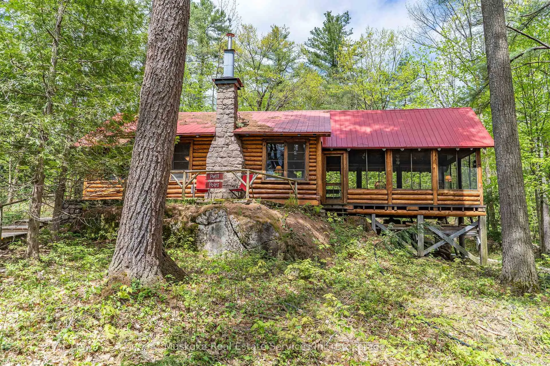 Photo 8 of 620 Kahshe Lake, Gravenhurst, Morrison — HOMEH
