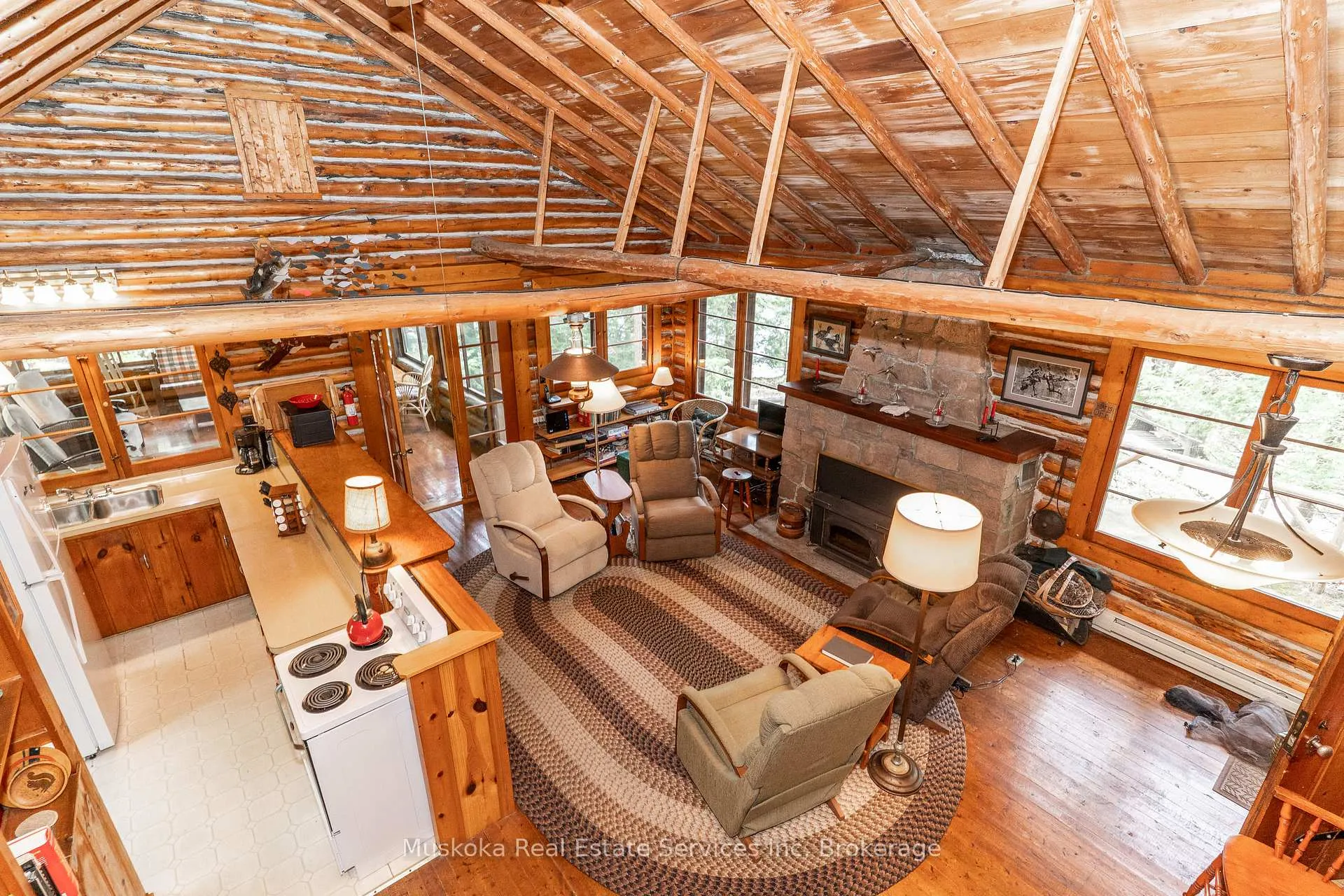 Photo 12 of 620 Kahshe Lake, Gravenhurst, Morrison — HOMEH