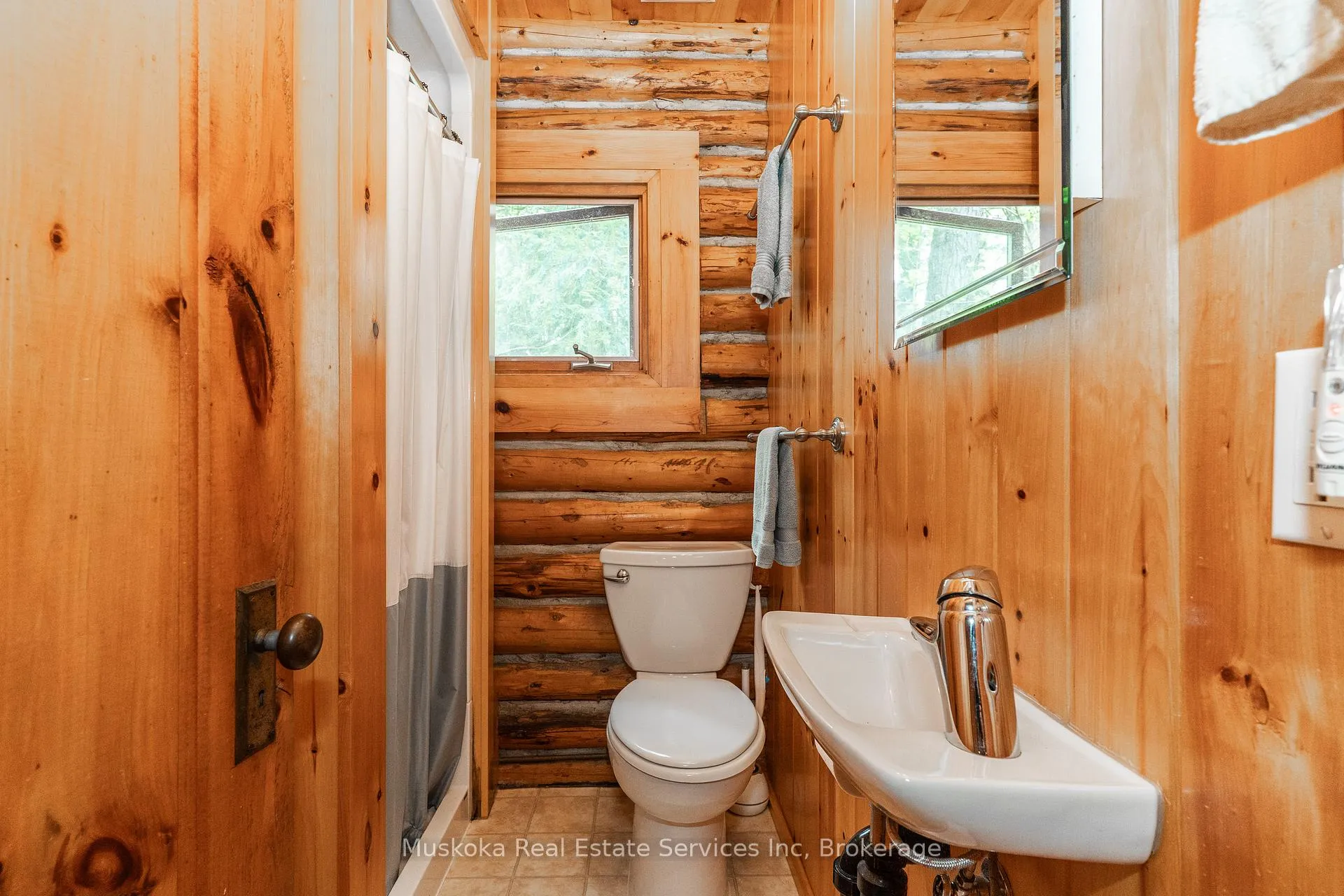 Photo 26 of 620 Kahshe Lake, Gravenhurst, Morrison — HOMEH