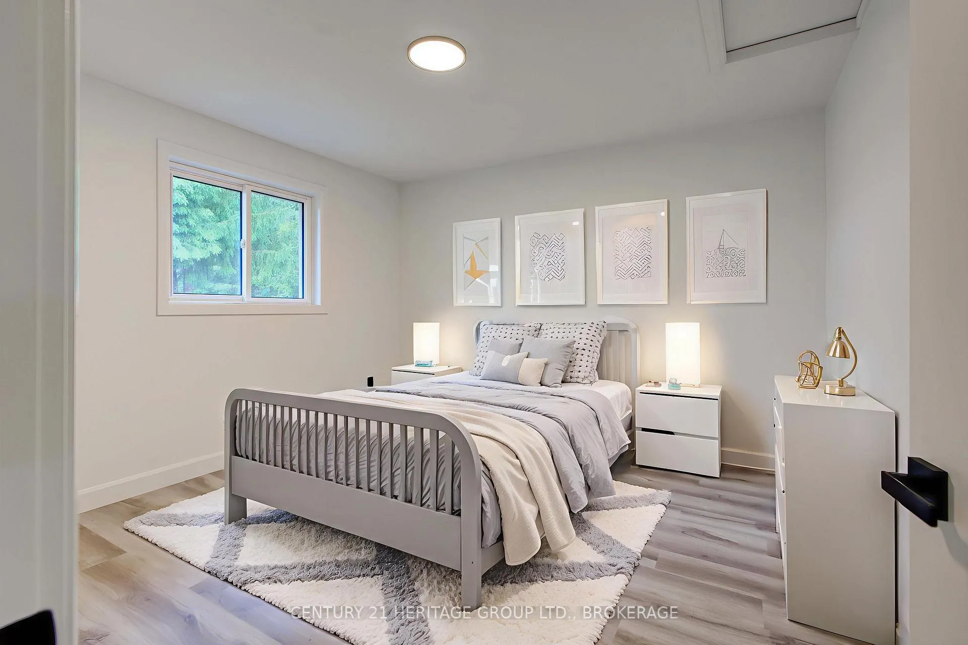 Photo 11 of 2831 Perth Road, Kingston, City North of 401 — HOMEH