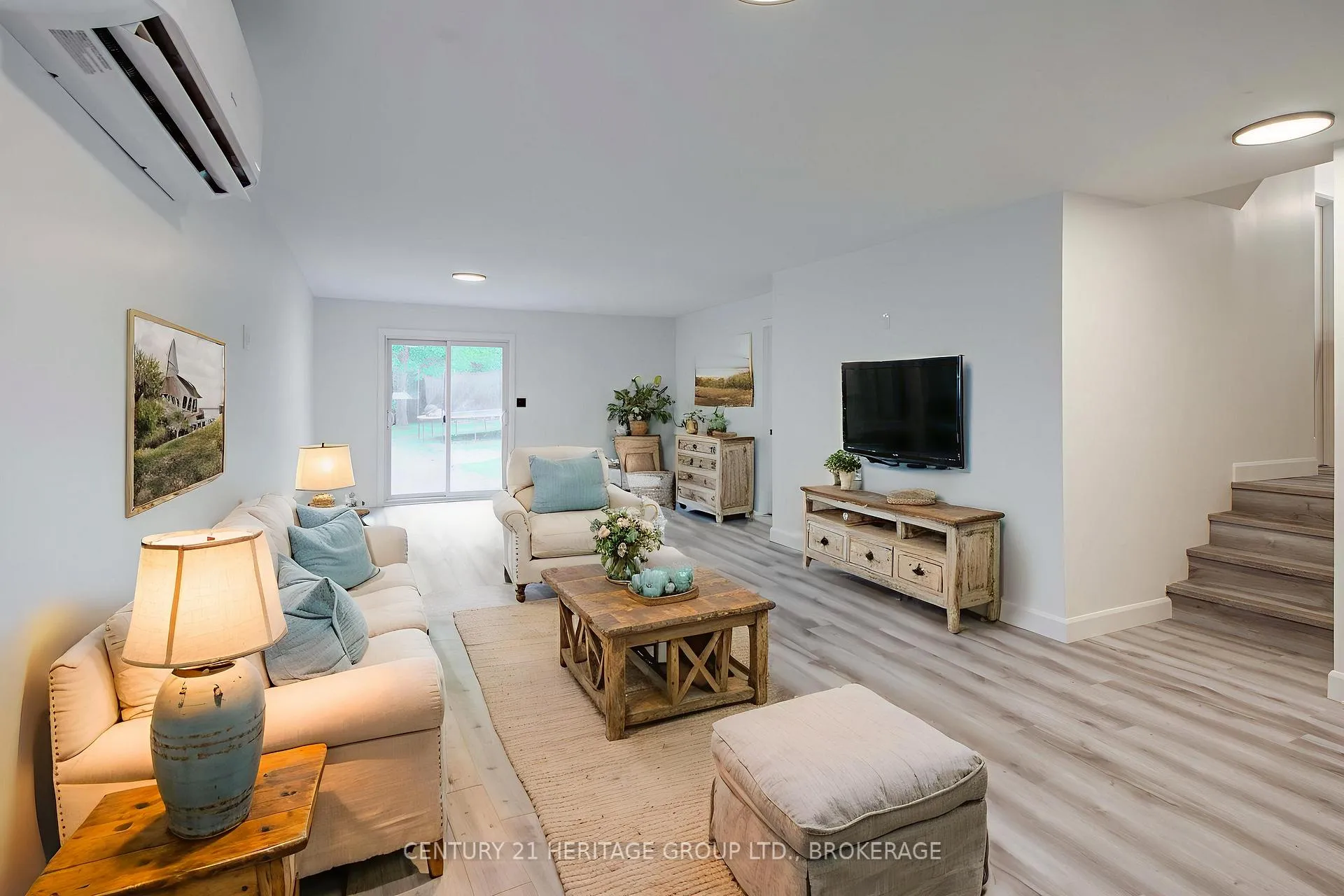 Photo 13 of 2831 Perth Road, Kingston, City North of 401 — HOMEH