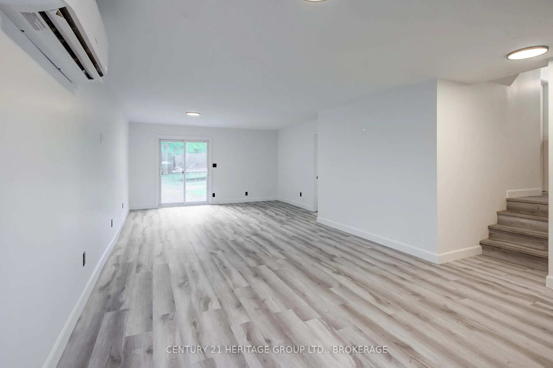 Photo 14 of 2831 Perth Road, Kingston, City North of 401 — HOMEH