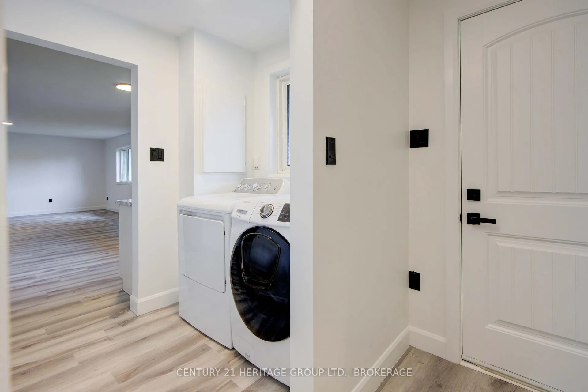 Photo 18 of 2831 Perth Road, Kingston, City North of 401 — HOMEH