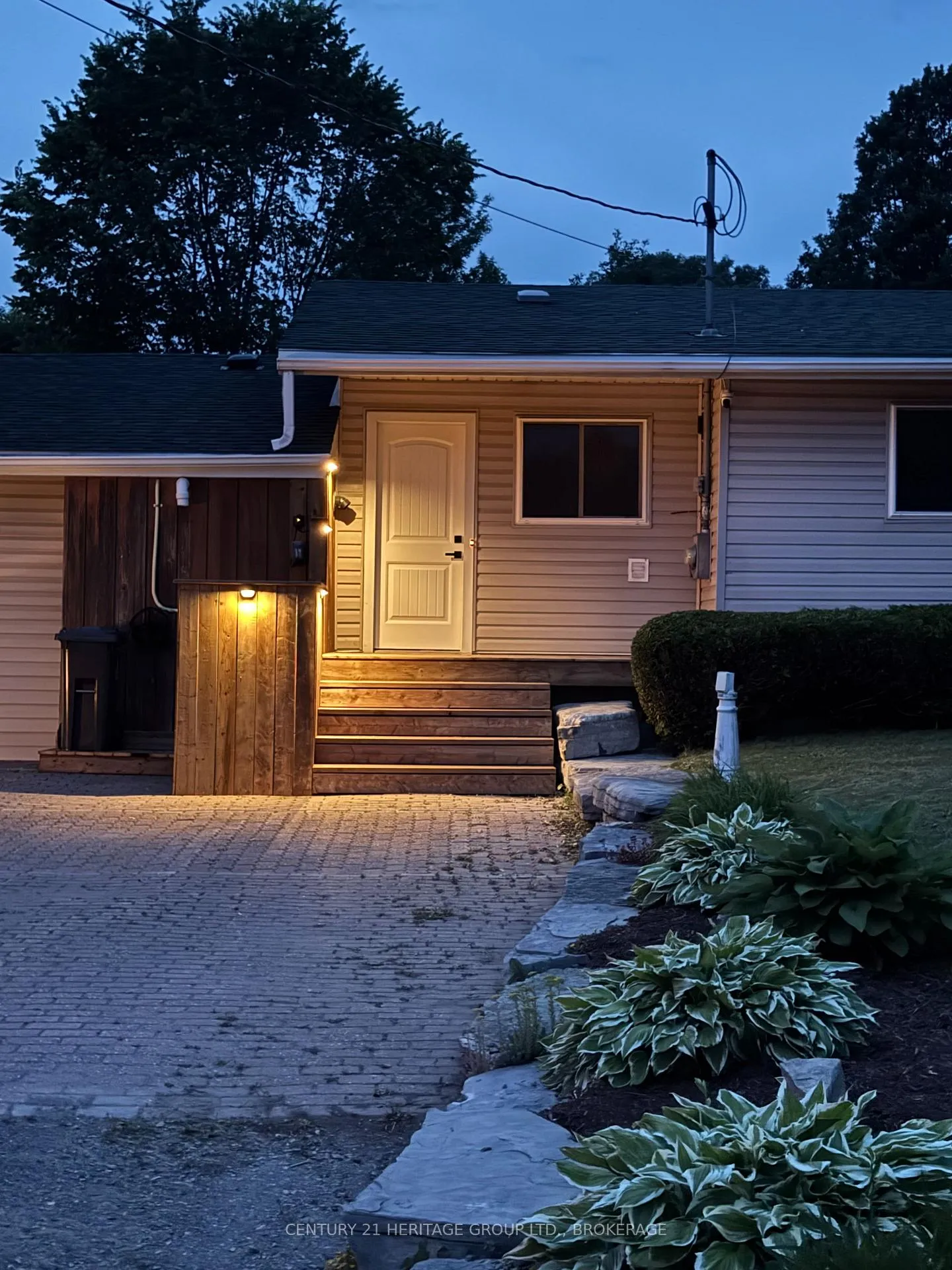 Photo 32 of 2831 Perth Road, Kingston, City North of 401 — HOMEH