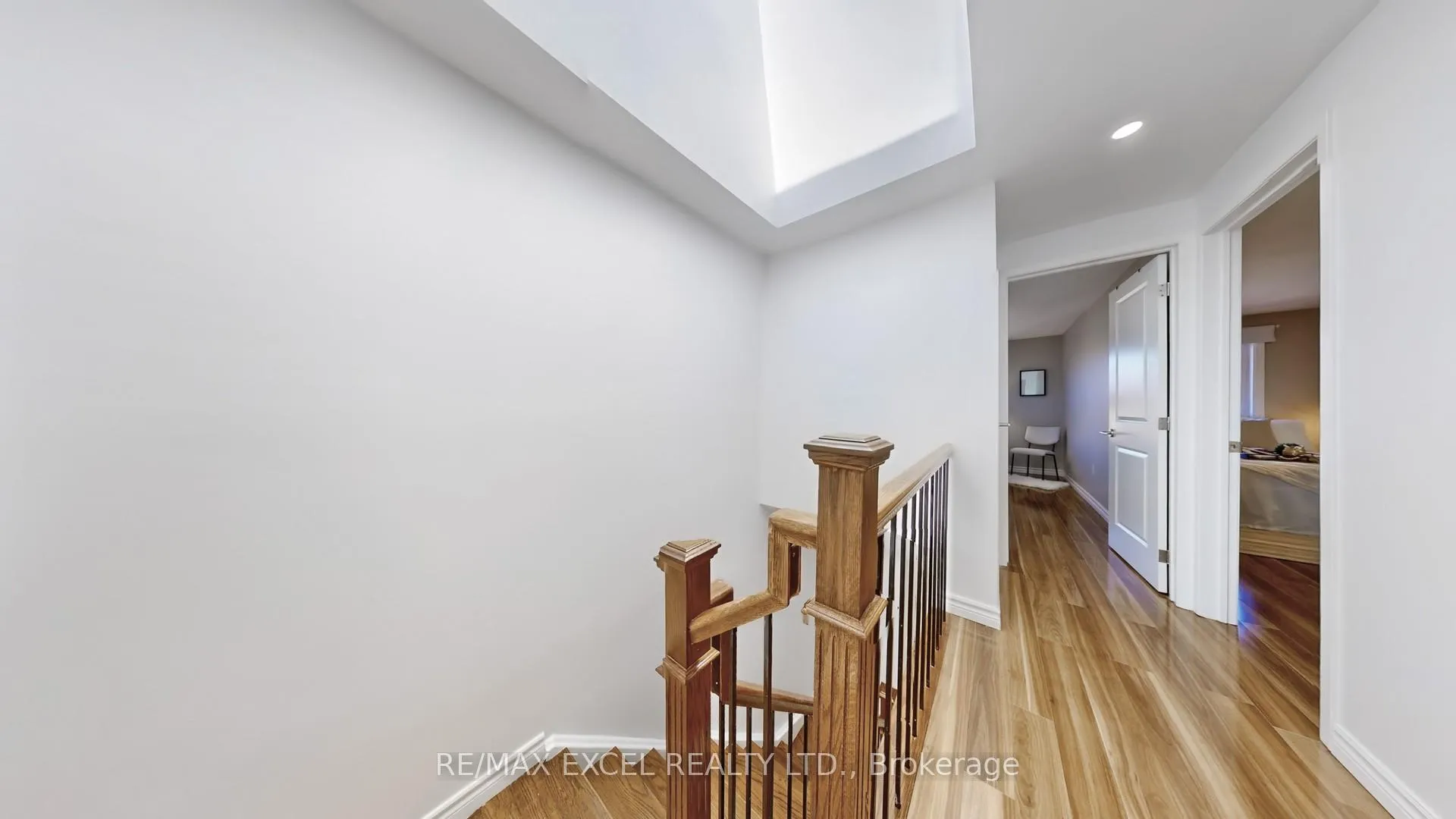 Photo 20 of 73 McCabe Crescent, Vaughan, Lakeview Estates — HOMEH