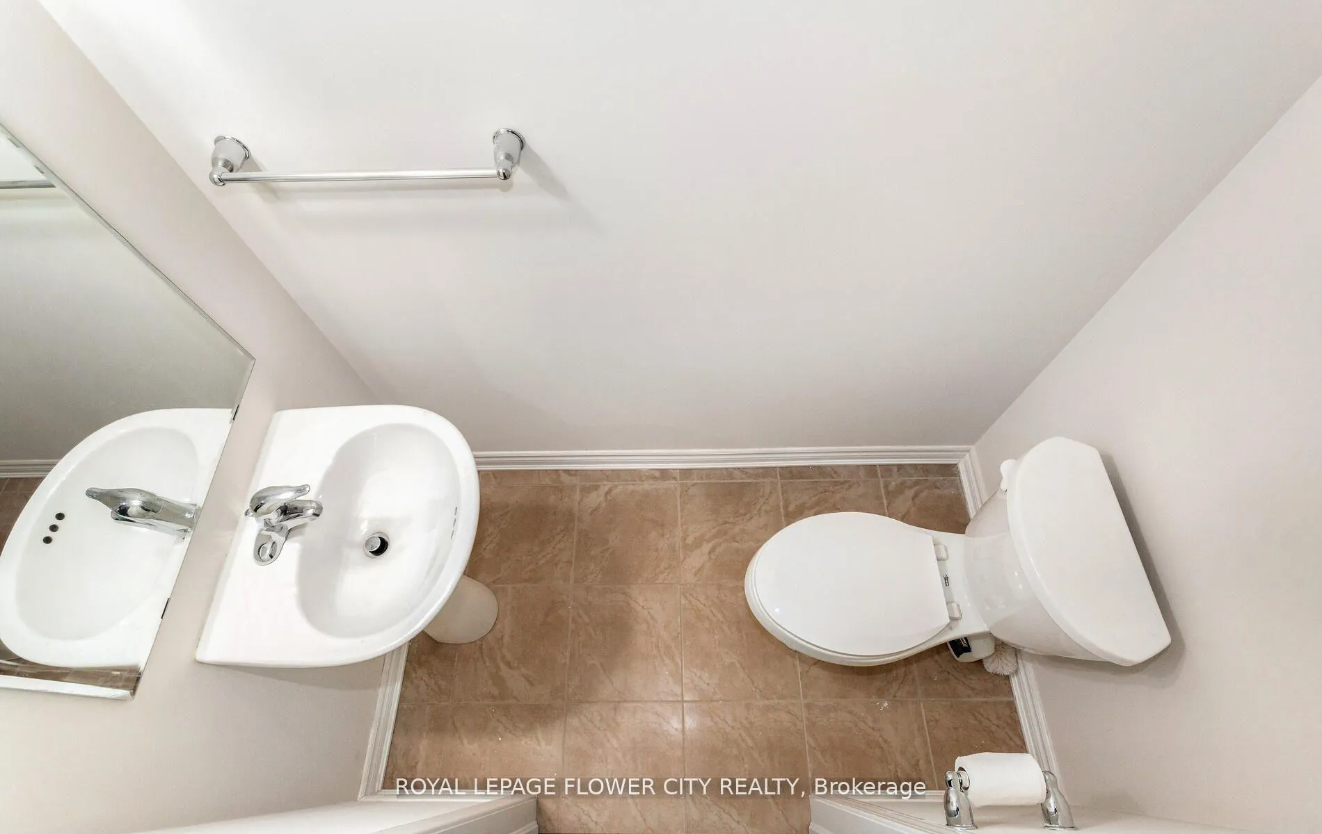 Photo 9 of 16 Quillberry Close, Brampton, Northwest Brampton — HOMEH