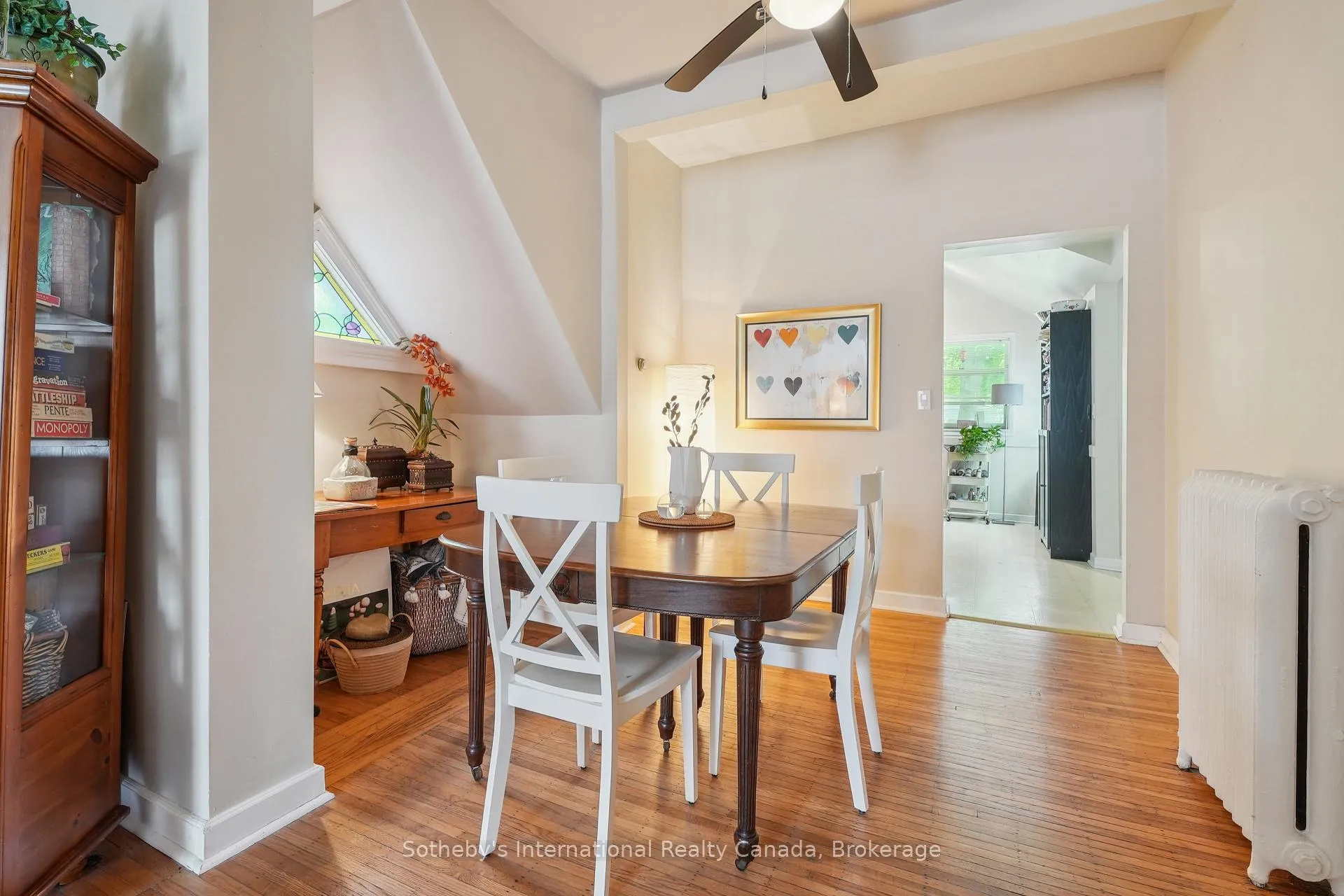Photo 9 of 224 Napier Street, Hamilton, Strathcona — HOMEH