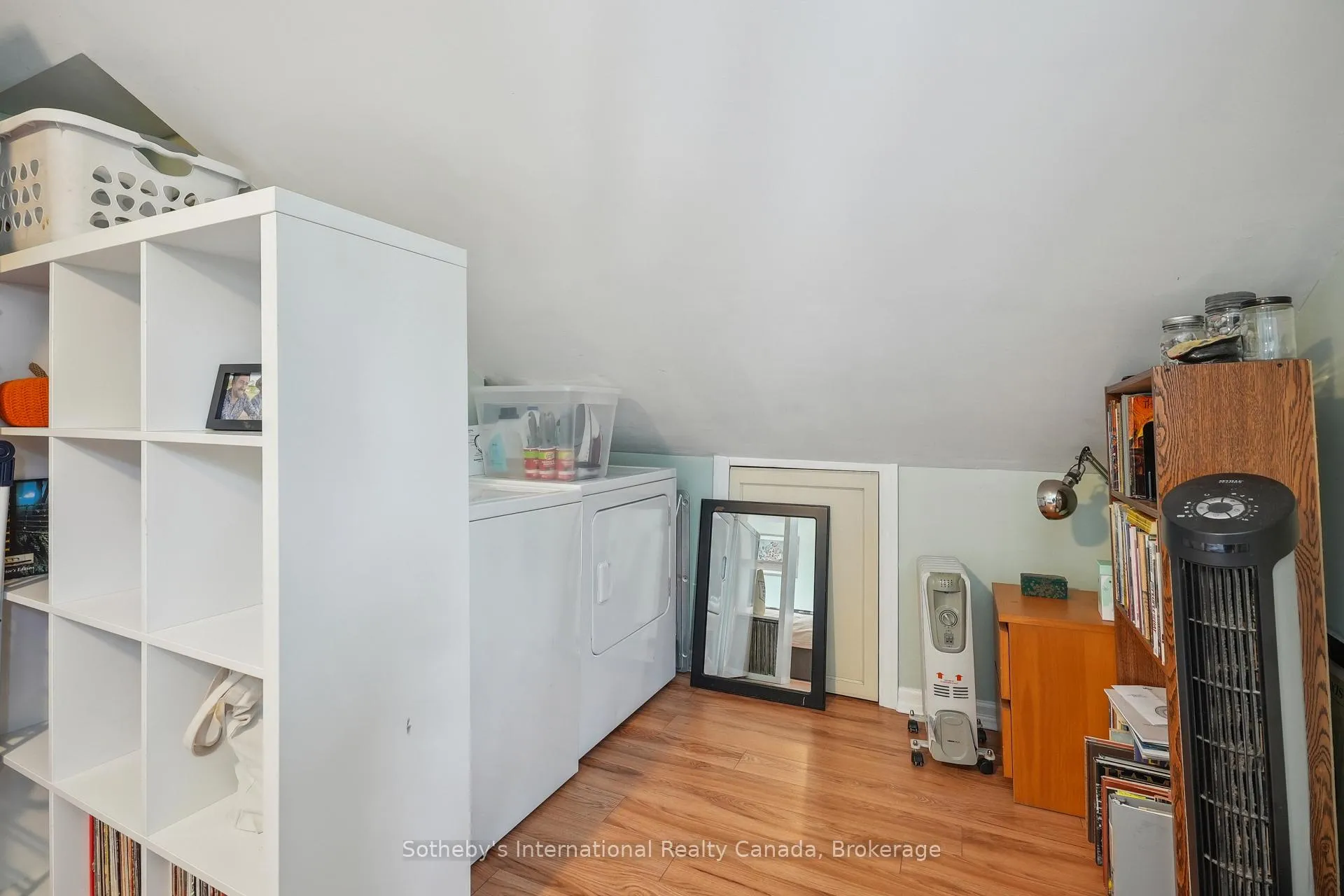 Photo 30 of 224 Napier Street, Hamilton, Strathcona — HOMEH