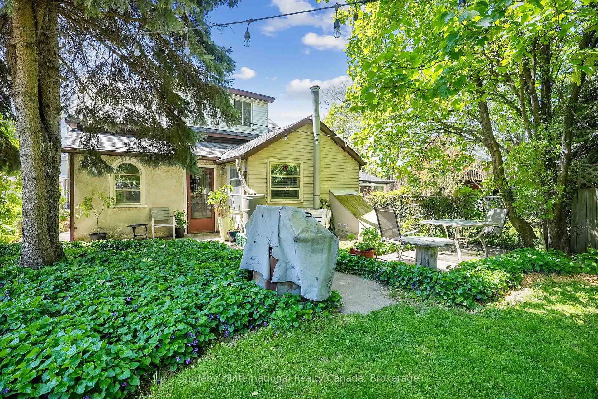 Photo 35 of 224 Napier Street, Hamilton, Strathcona — HOMEH