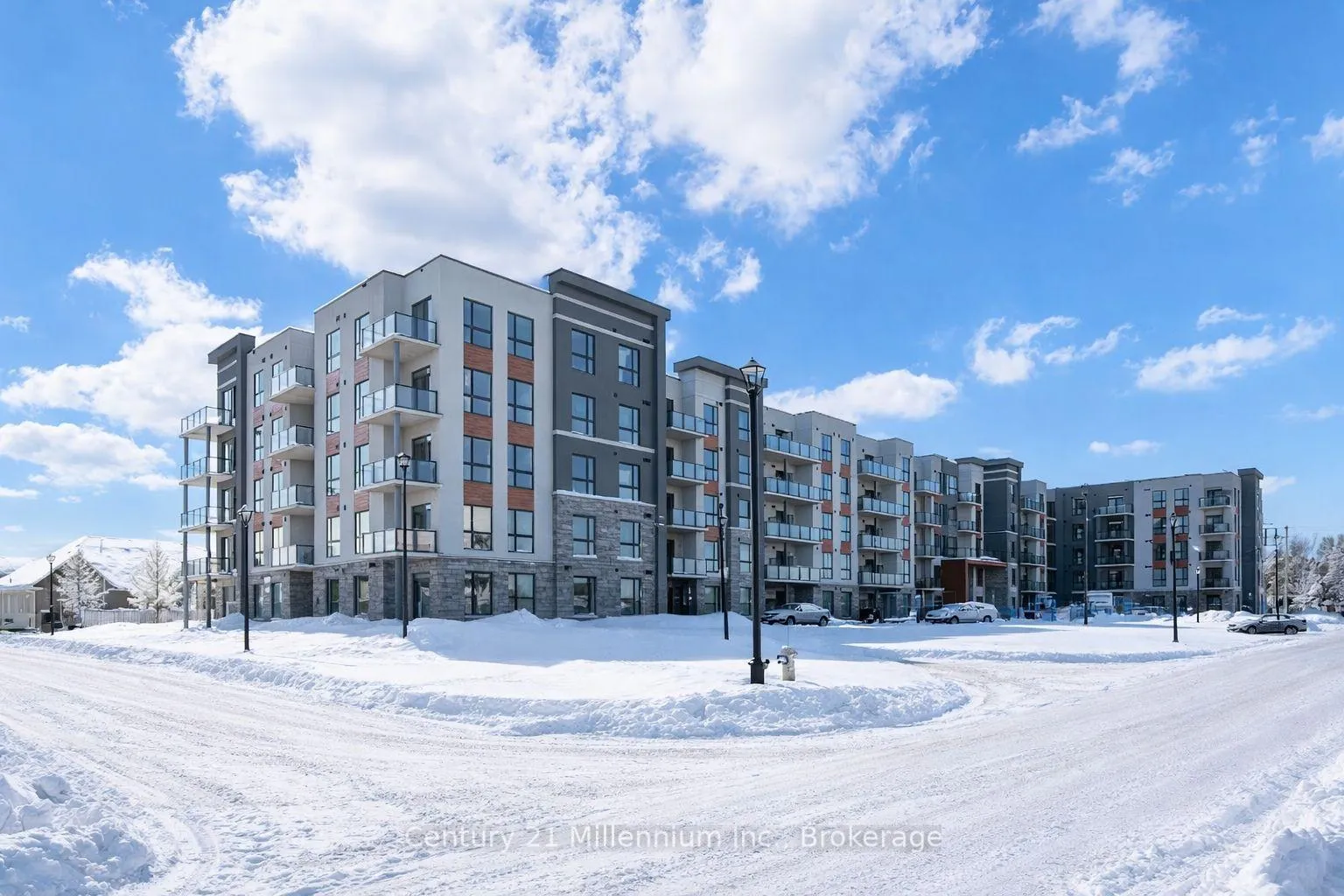 Photo 1 of Unit 519, 4 Kimberly Lane, Collingwood — HOMEH