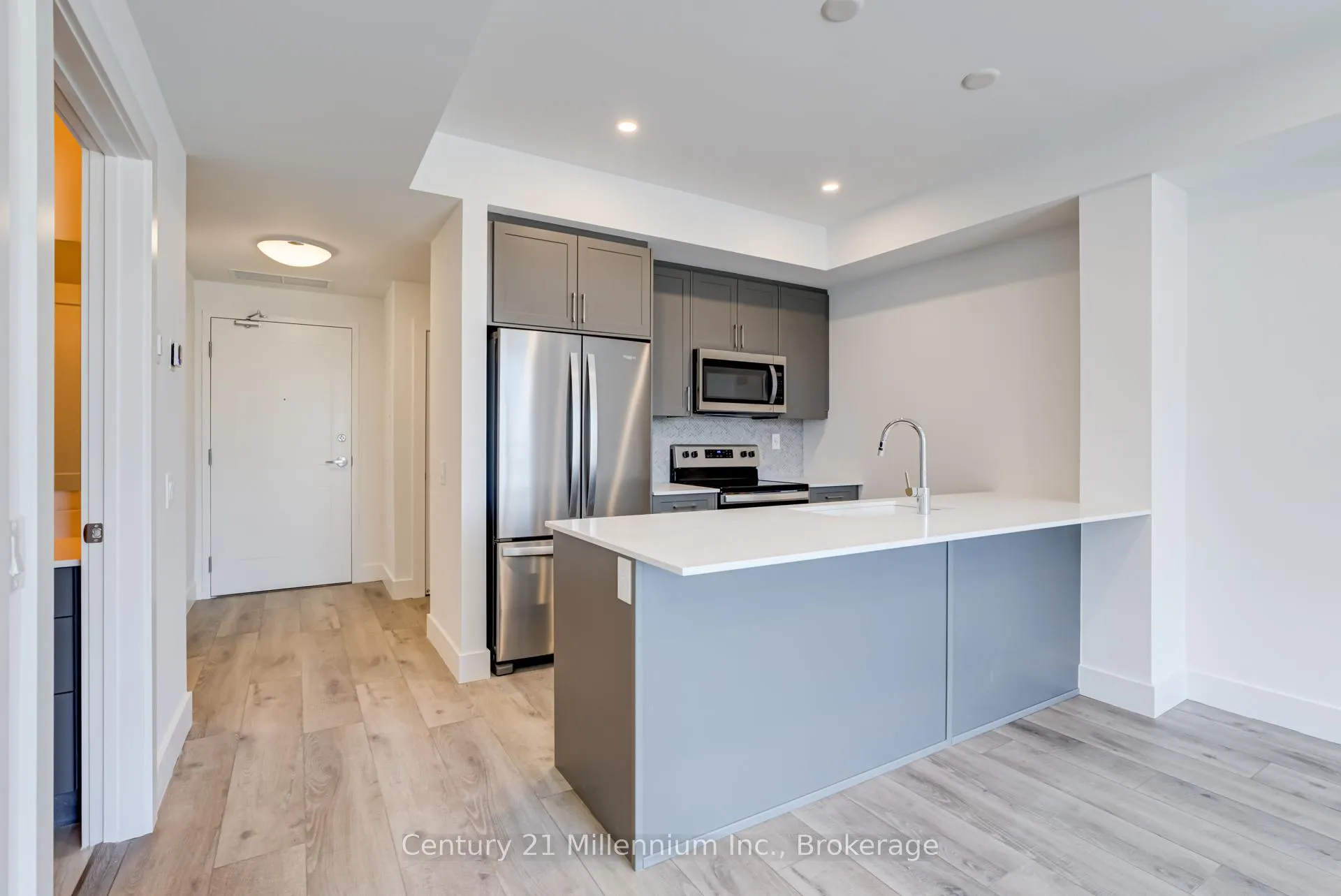 Photo 11 of Unit 519, 4 Kimberly Lane, Collingwood — HOMEH