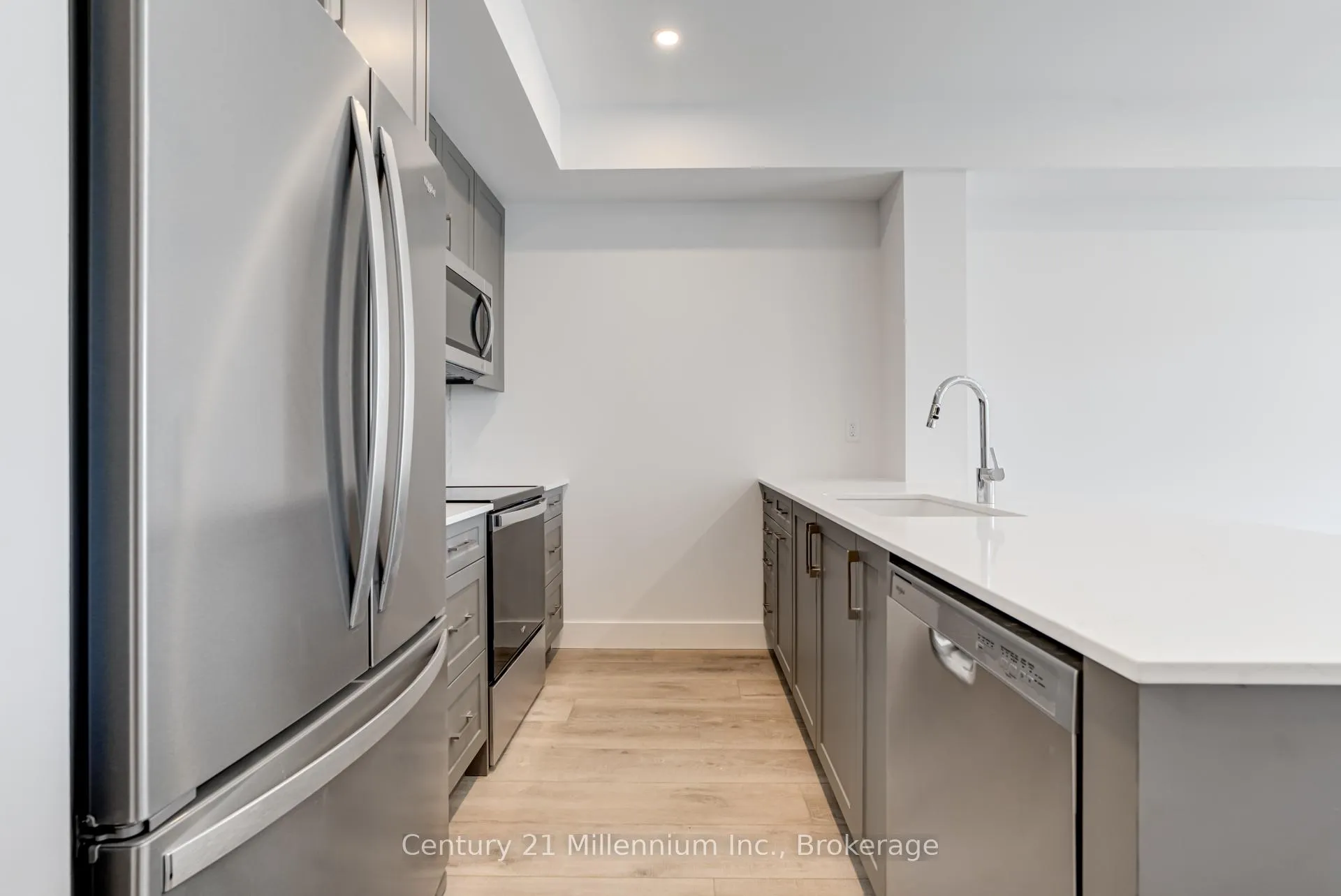 Photo 15 of Unit 519, 4 Kimberly Lane, Collingwood — HOMEH
