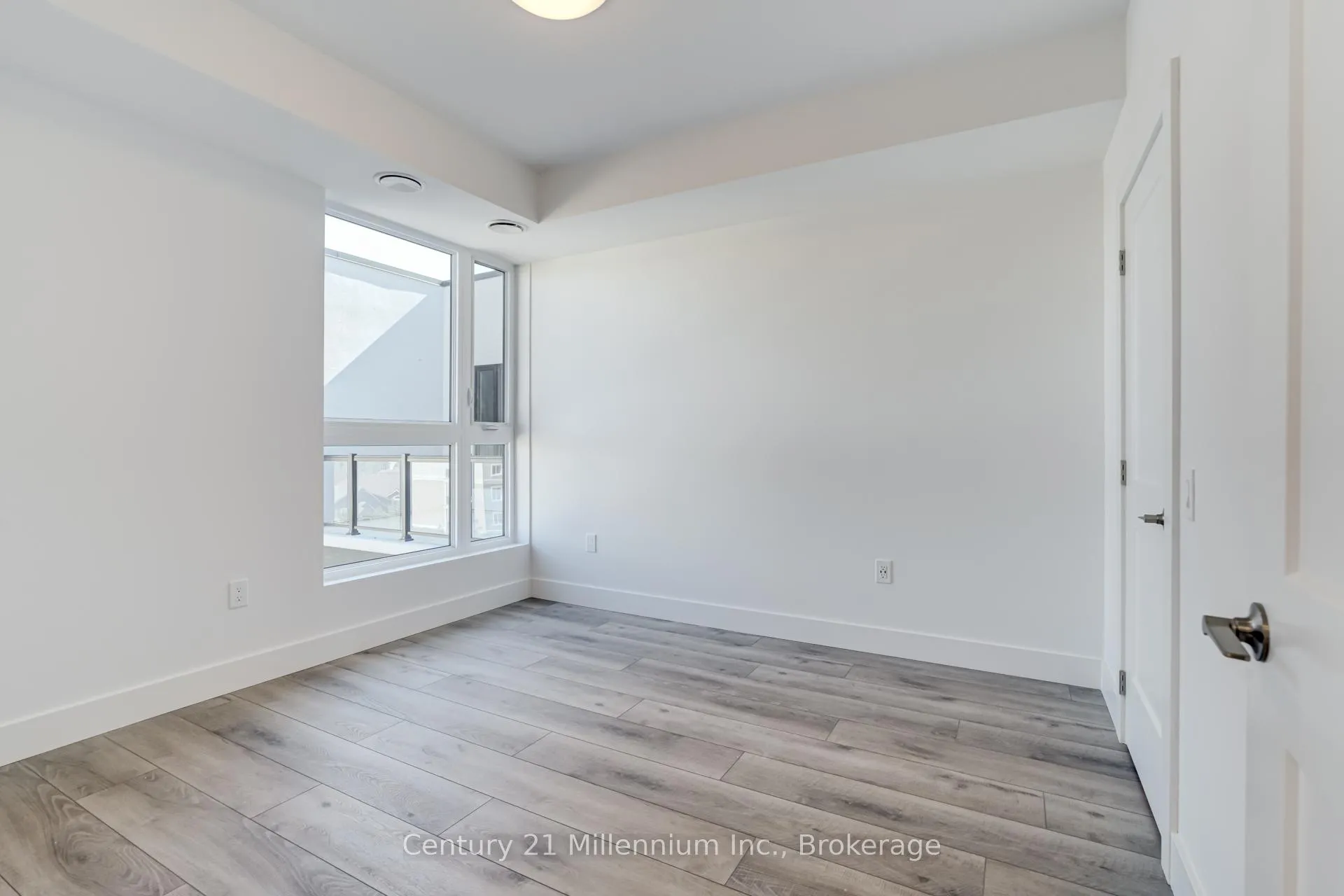 Photo 18 of Unit 519, 4 Kimberly Lane, Collingwood — HOMEH