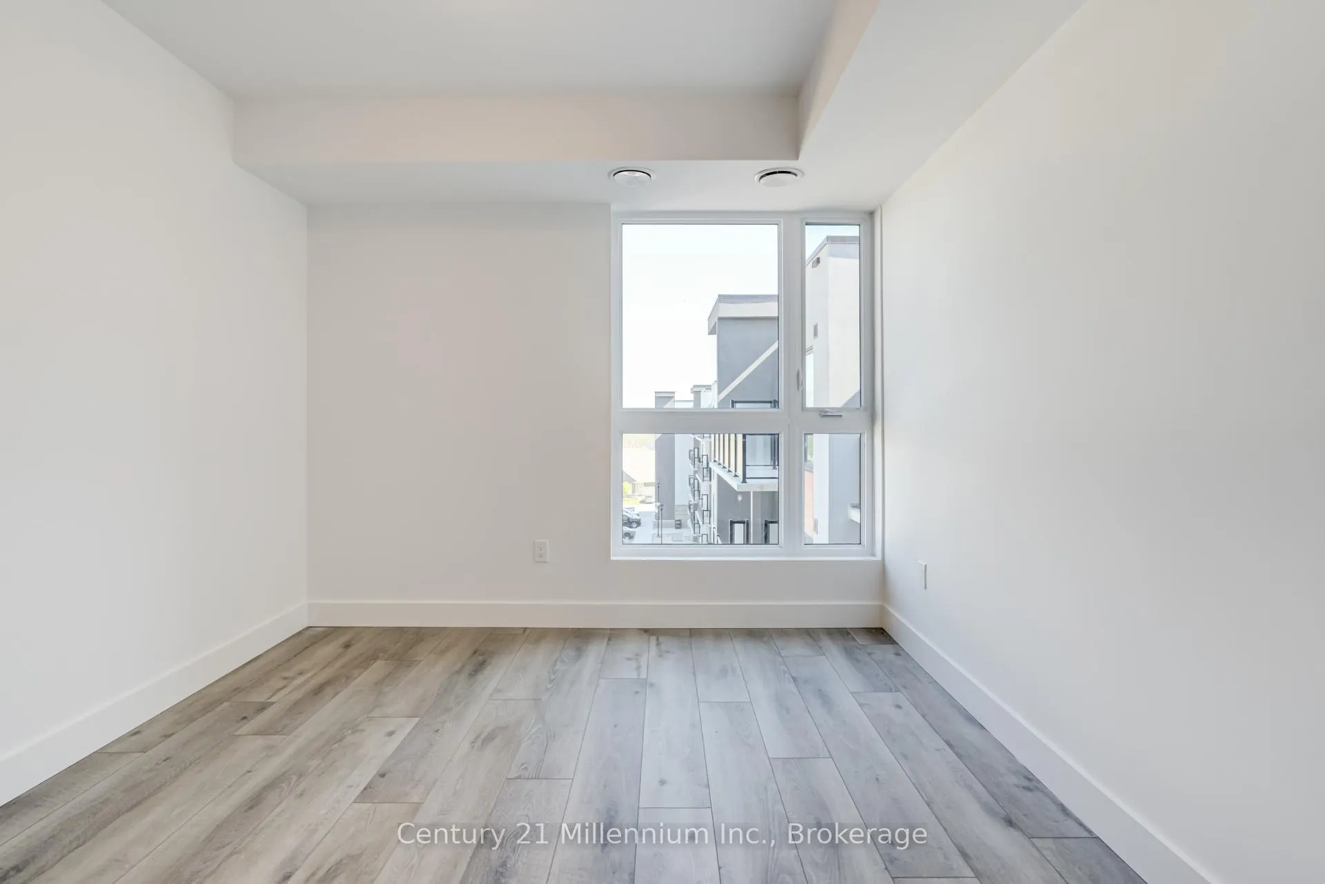 Photo 22 of Unit 519, 4 Kimberly Lane, Collingwood — HOMEH