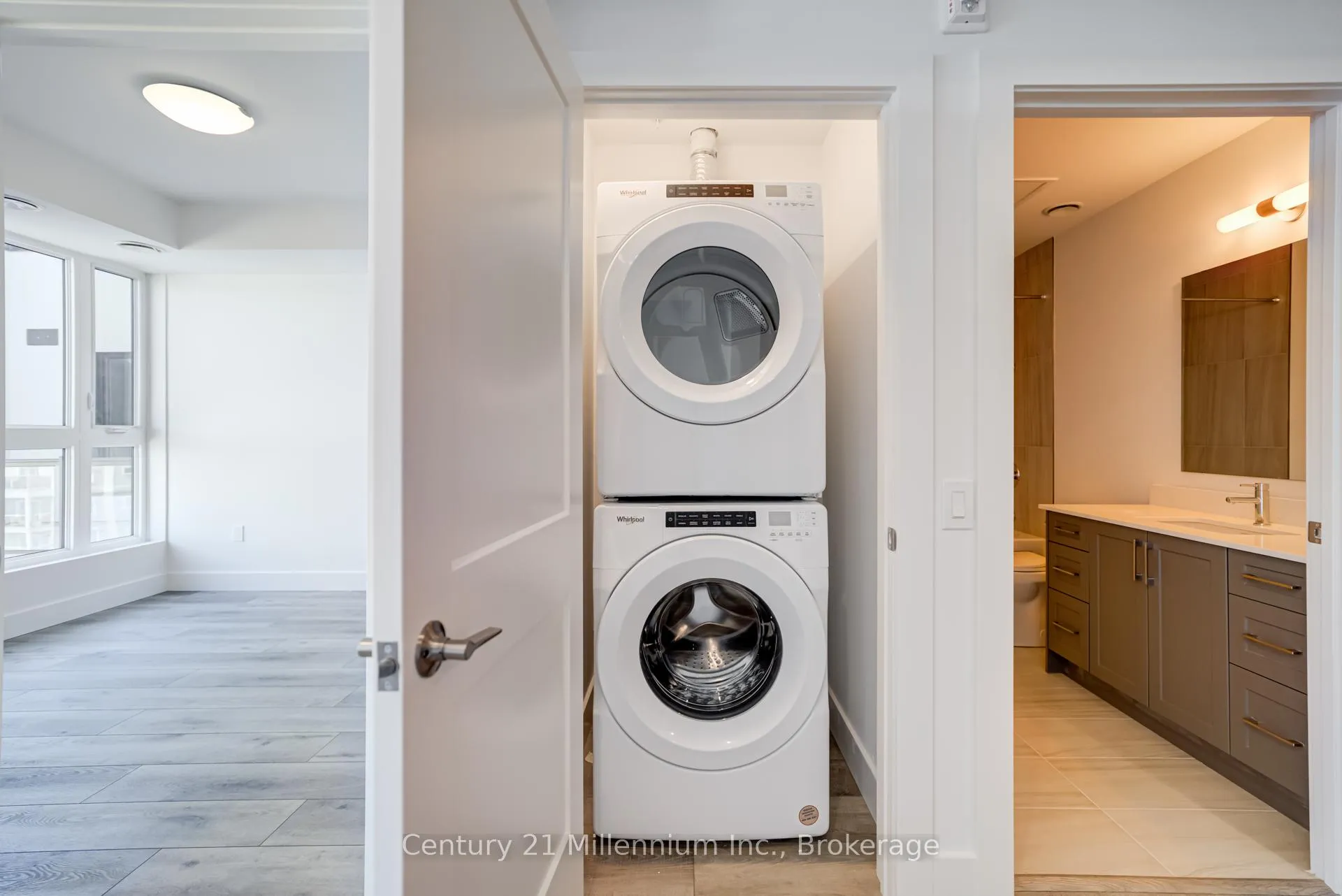 Photo 24 of Unit 519, 4 Kimberly Lane, Collingwood — HOMEH