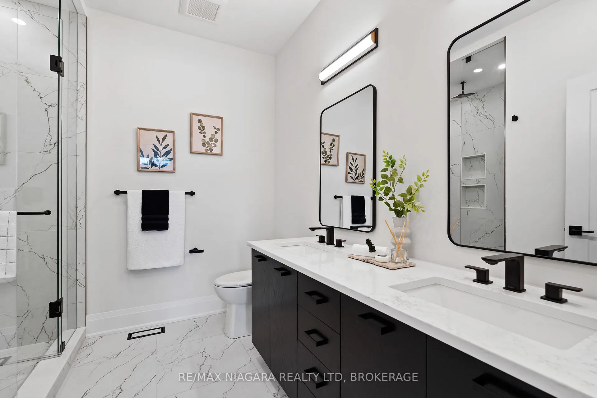 Photo 19 of 18 Accursi Crescent, Pelham, Fonthill — HOMEH