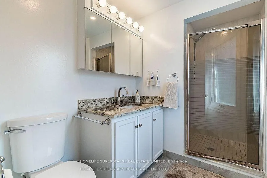 Photo 19 of 20 Beechwood Crescent, Brampton, Avondale — HOMEH