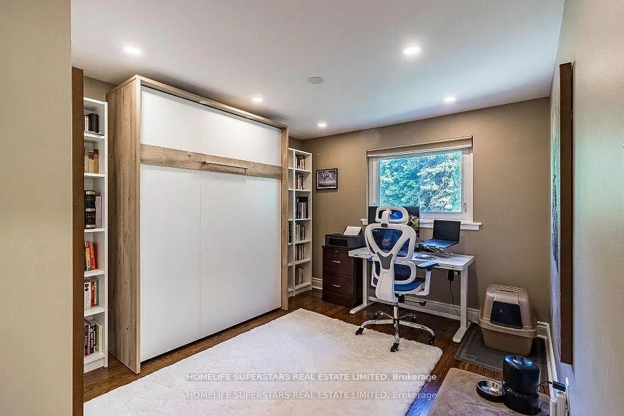 Photo 21 of 20 Beechwood Crescent, Brampton, Avondale — HOMEH