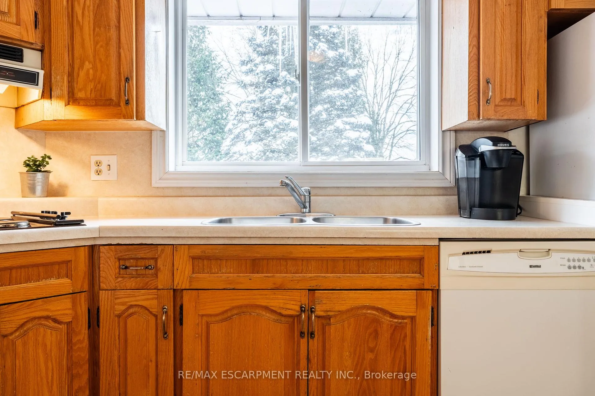 Photo 14 of 14 Shelton Lane, Hamilton, Rural Flamborough — HOMEH