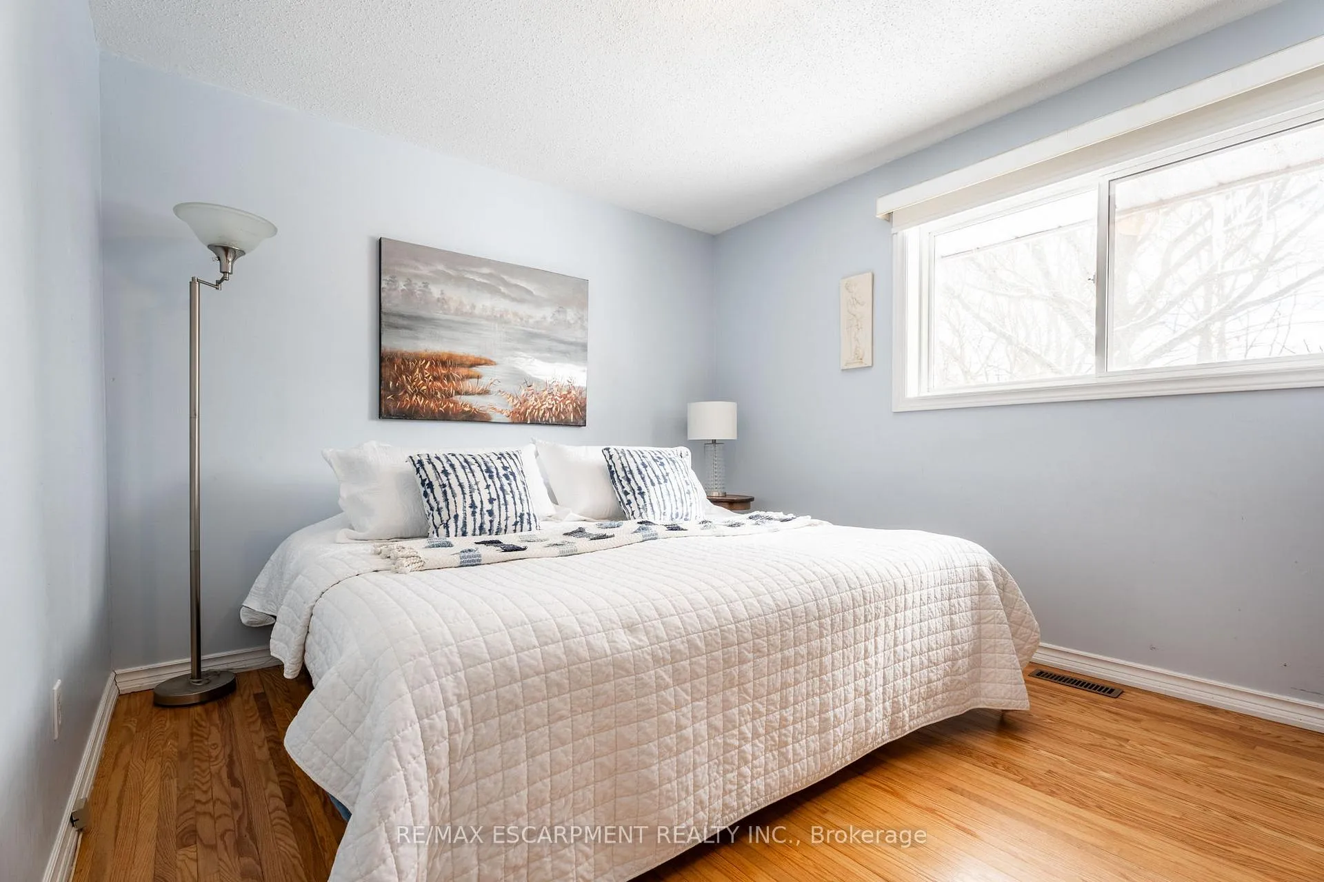 Photo 19 of 14 Shelton Lane, Hamilton, Rural Flamborough — HOMEH
