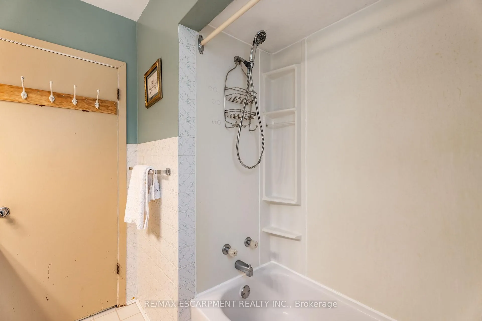 Photo 28 of 14 Shelton Lane, Hamilton, Rural Flamborough — HOMEH