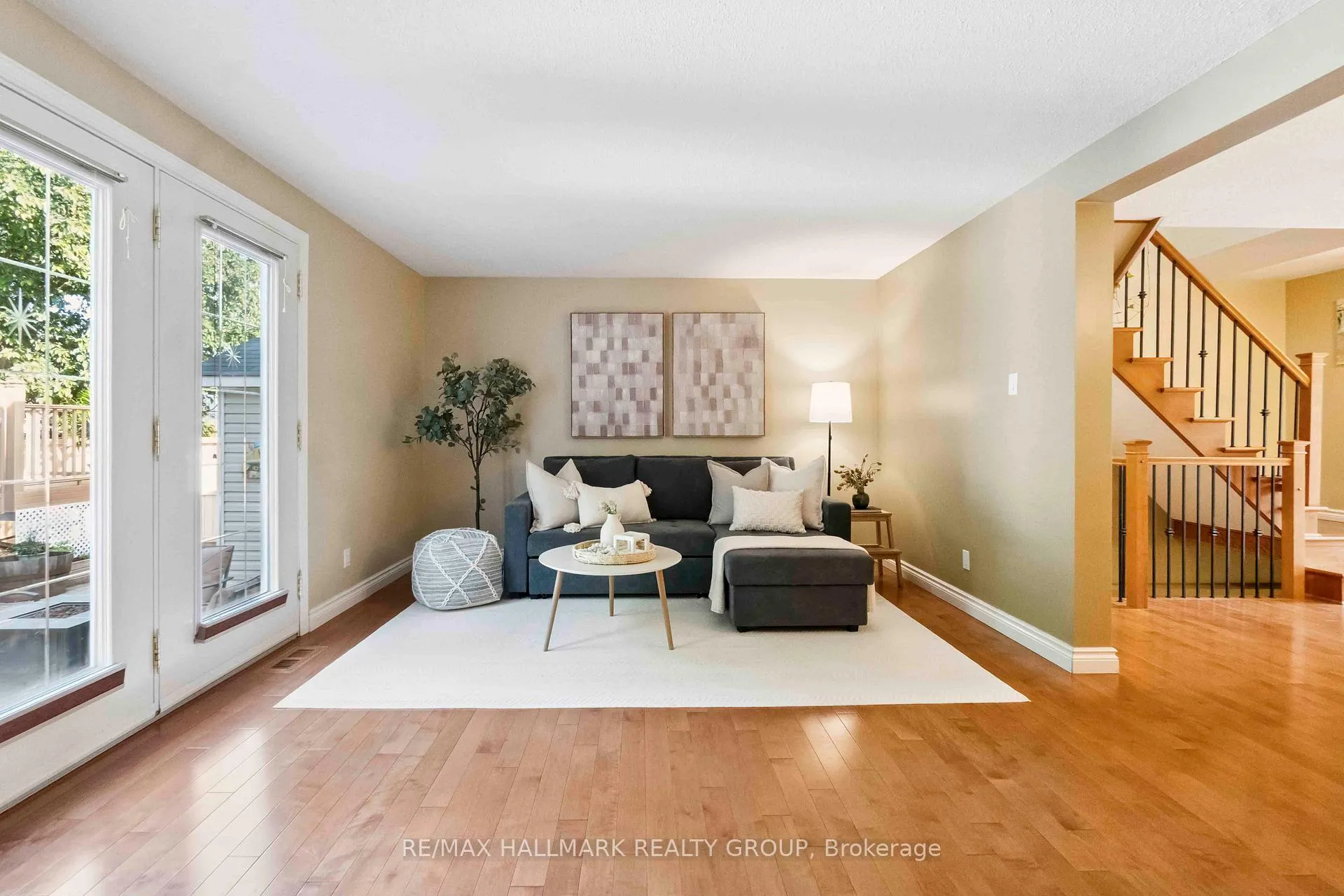 Photo 17 of 14 Whelan Drive, Ottawa, Barrhaven - Pheasant Run — HOMEH