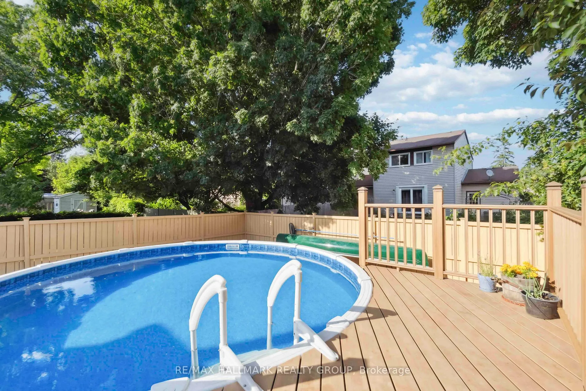 Photo 37 of 14 Whelan Drive, Ottawa, Barrhaven - Pheasant Run — HOMEH