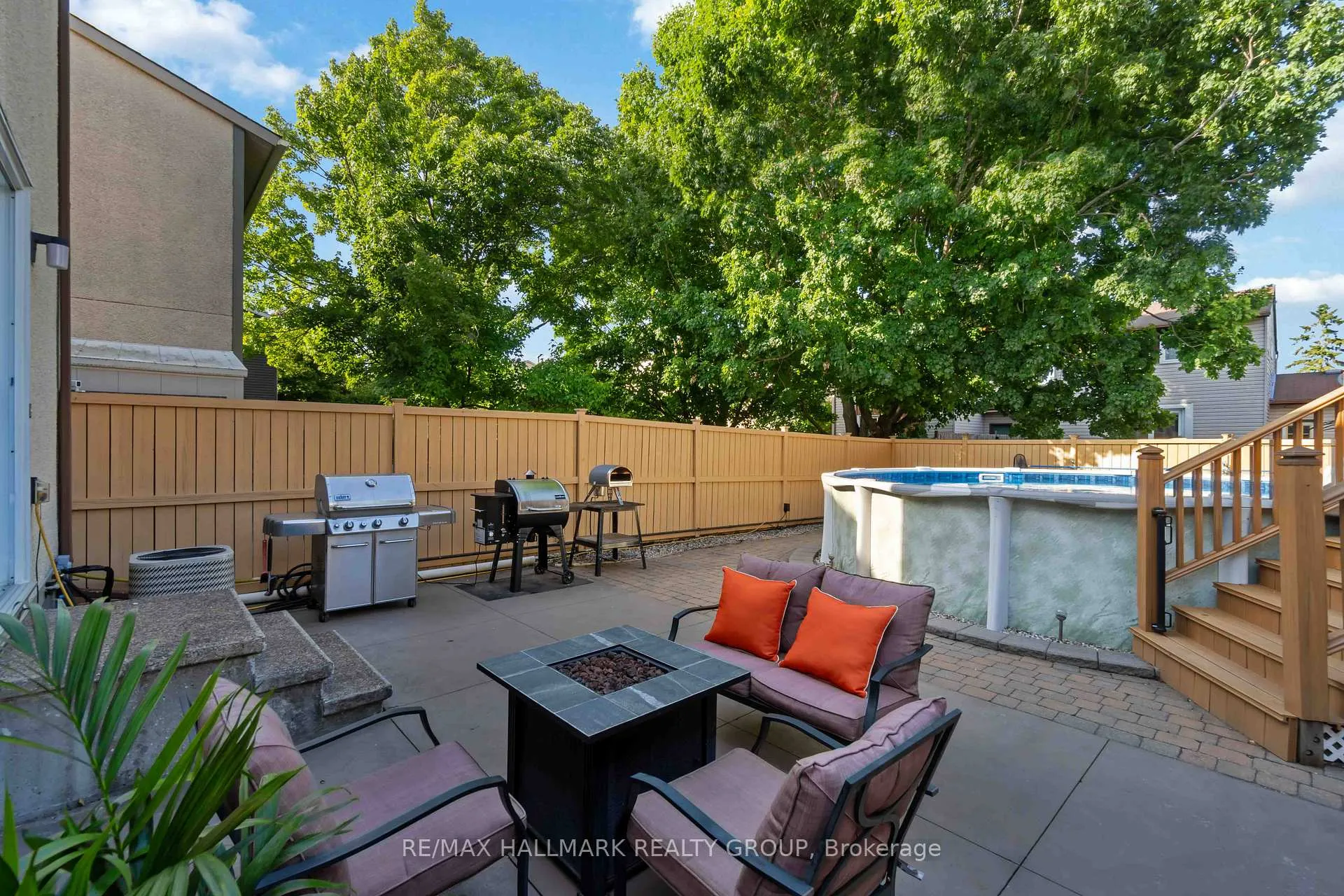 Photo 38 of 14 Whelan Drive, Ottawa, Barrhaven - Pheasant Run — HOMEH