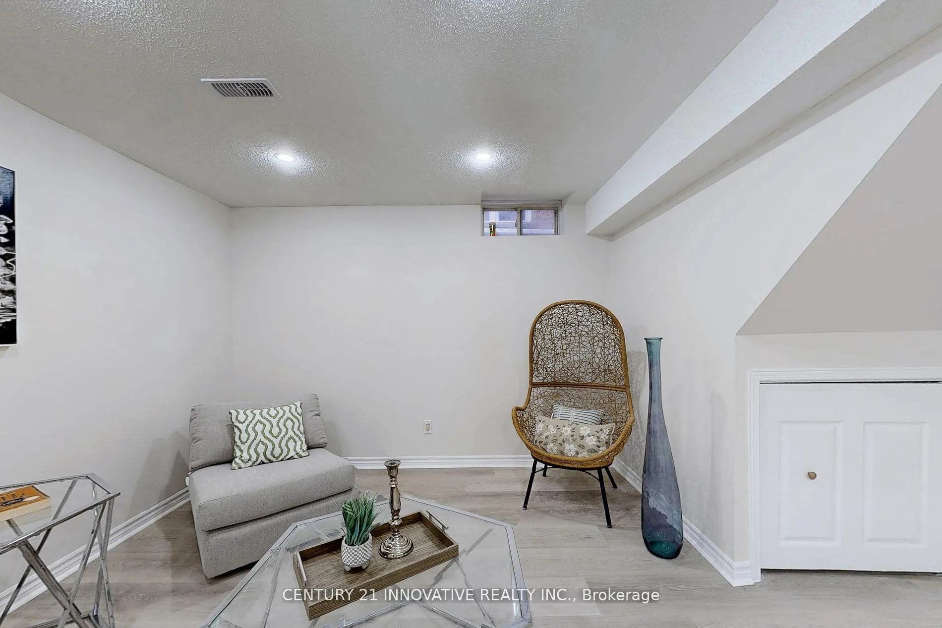 Photo 37 of 33 Ferncliffe Crescent, Markham, Cedarwood — HOMEH