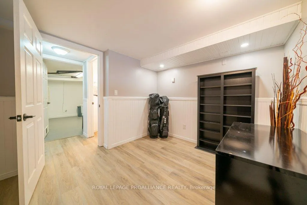 Photo 35 of 1043 D Big Clear Lane, Frontenac, Frontenac Centre — HOMEH
