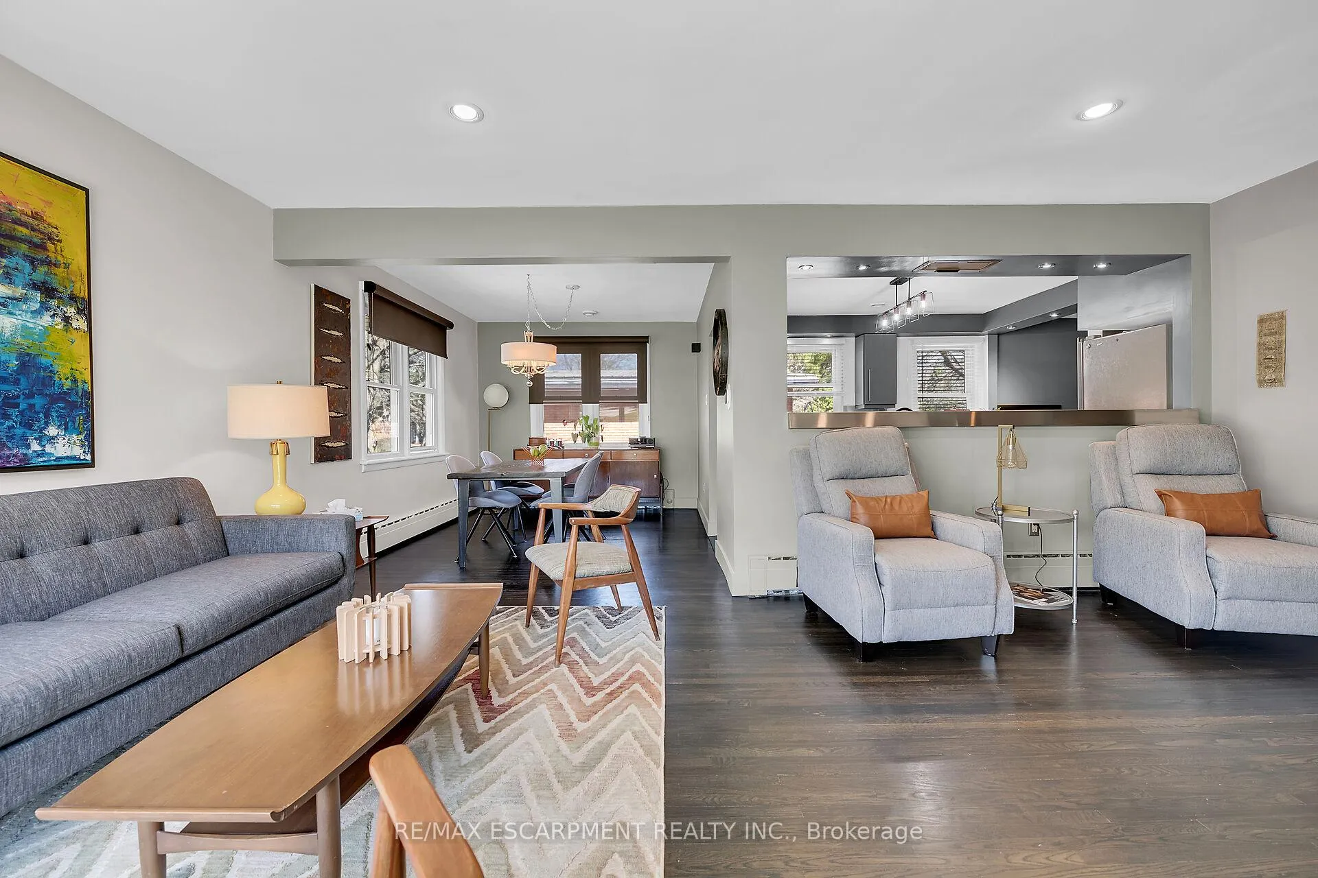 Photo 14 of 31 Tally Ho Drive, Hamilton, Dundas — HOMEH
