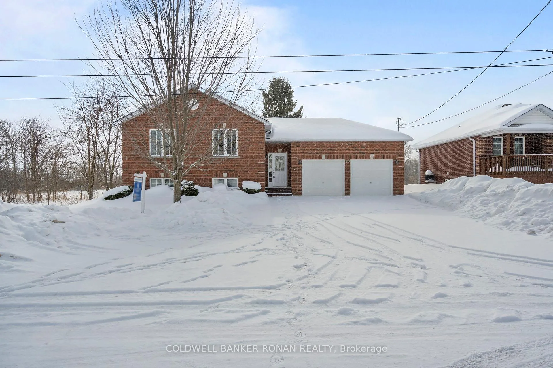 Photo 1 of 43 George Street, Clearview, Creemore — HOMEH