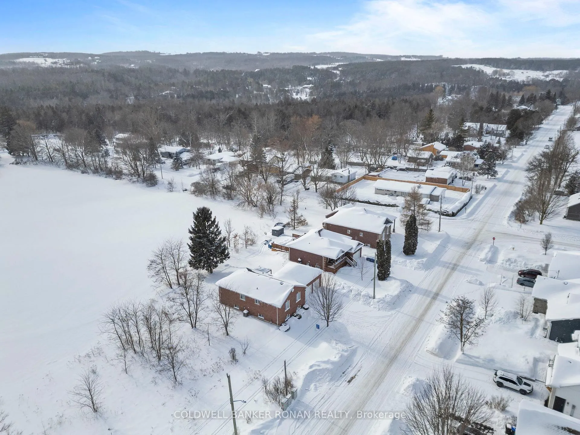 Photo 36 of 43 George Street, Clearview, Creemore — HOMEH