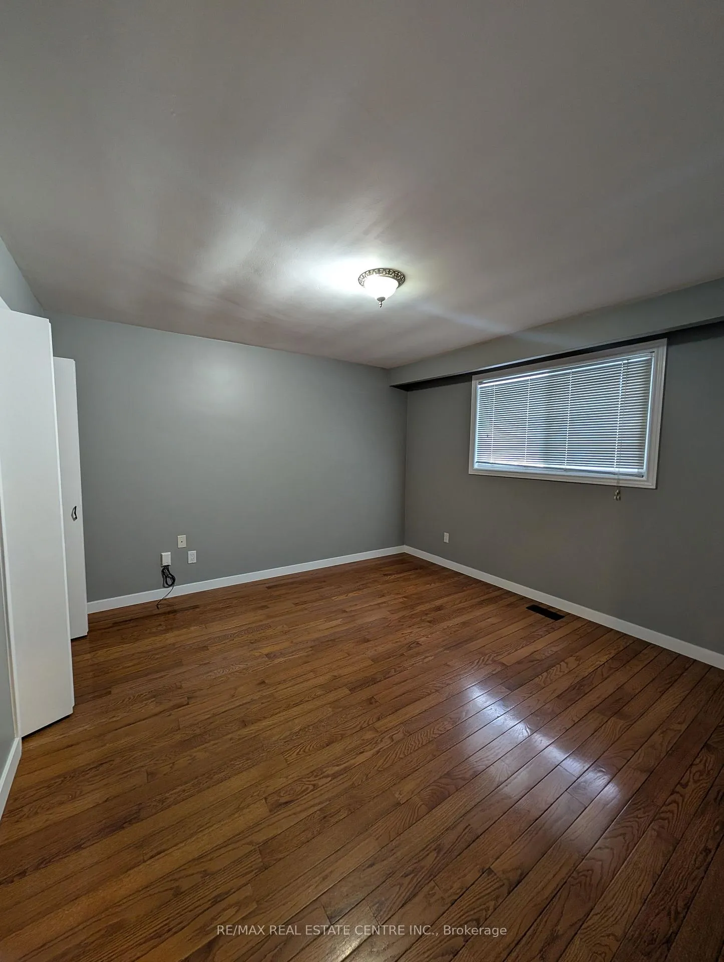Photo 8 of 55 Guelph Street, Guelph, Junction/Onward Willow — HOMEH
