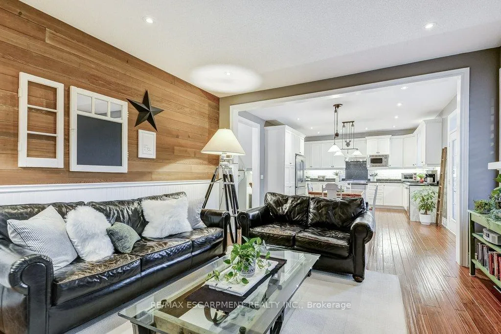 Photo 17 of 47 Wimberly Avenue, Hamilton, Waterdown — HOMEH