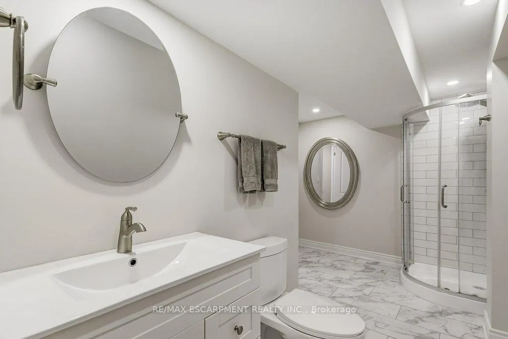 Photo 37 of 47 Wimberly Avenue, Hamilton, Waterdown — HOMEH