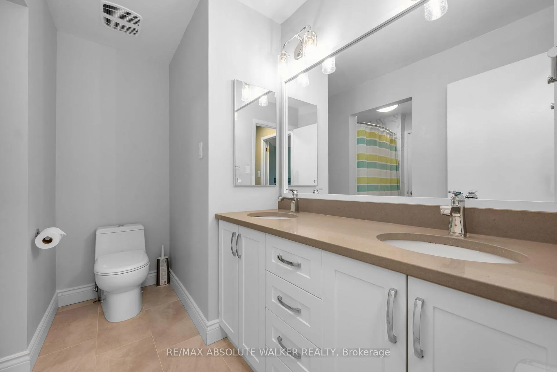 Photo 17 of 381 Princess Louise Drive, Ottawa, Fallingbrook/Ridgemount — HOMEH