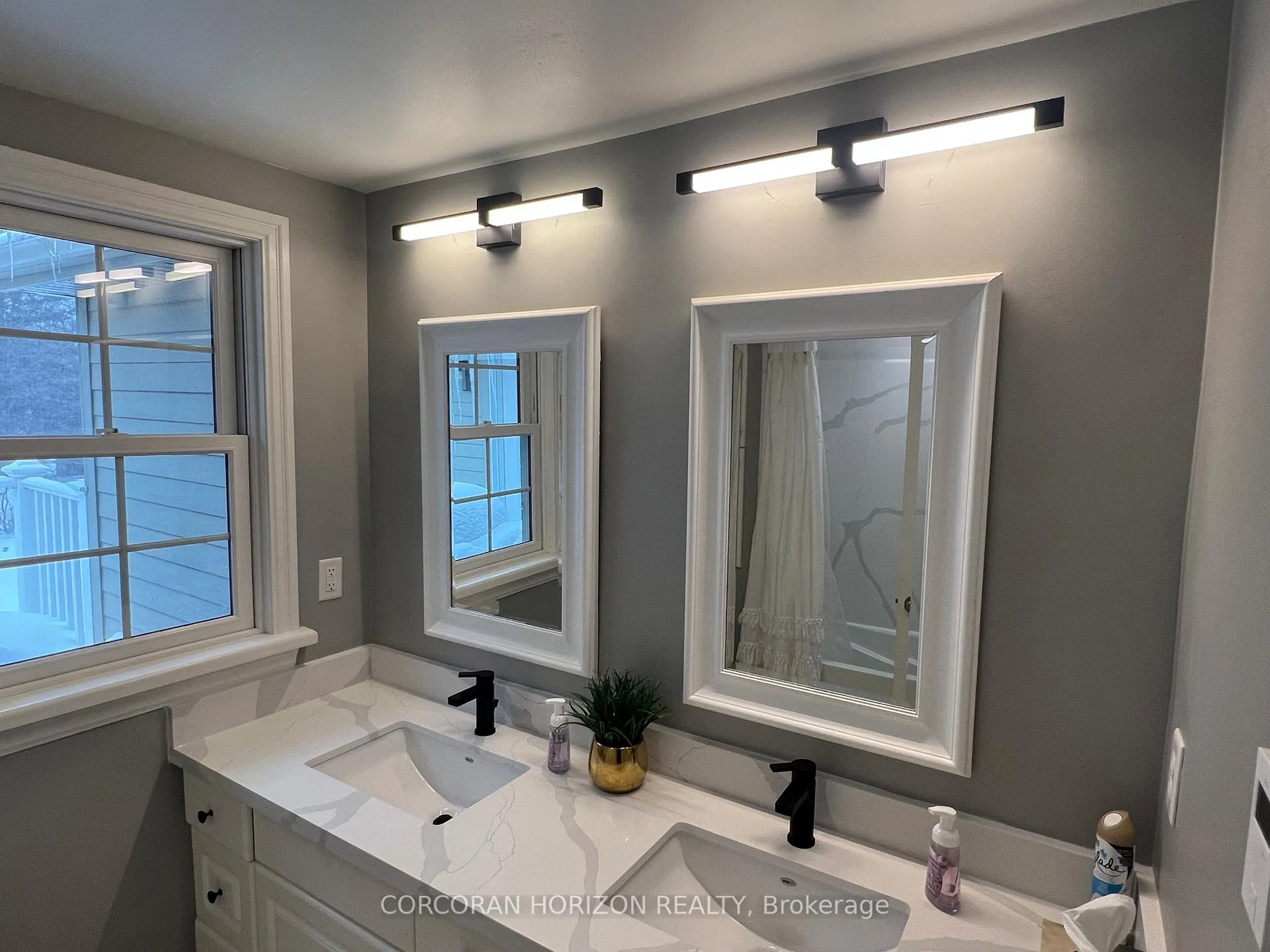 Photo 32 of 806 Westmount Road, Kitchener — HOMEH