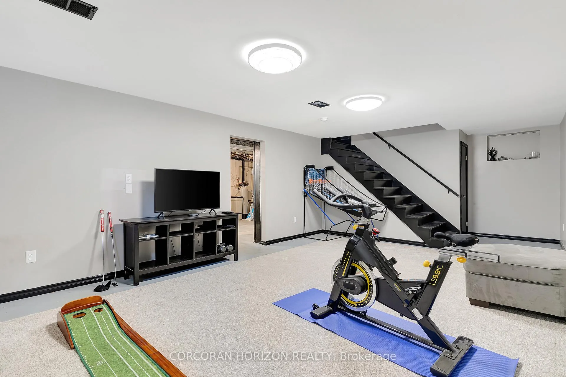 Photo 34 of 806 Westmount Road, Kitchener — HOMEH