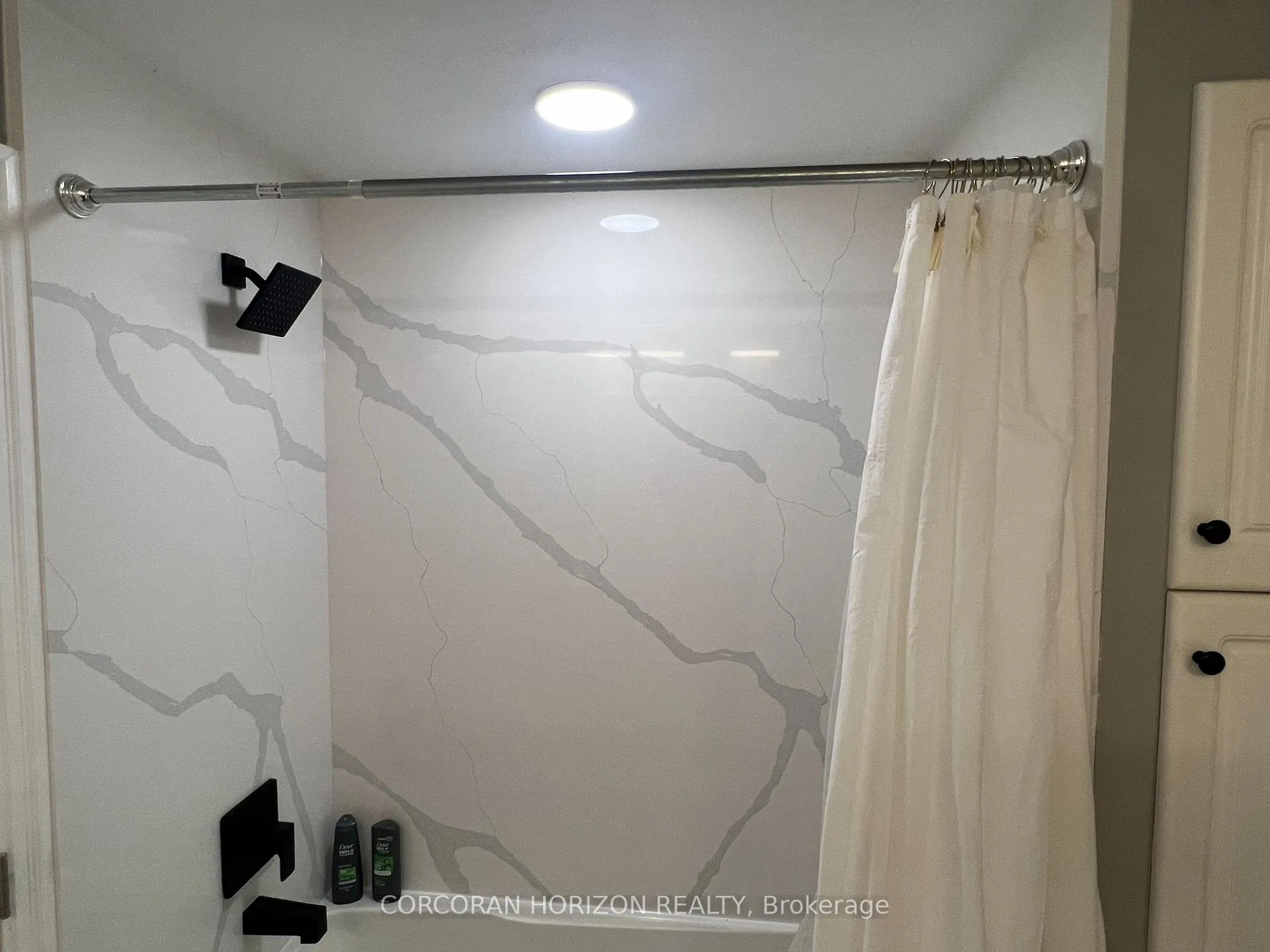 Photo 36 of 806 Westmount Road, Kitchener — HOMEH