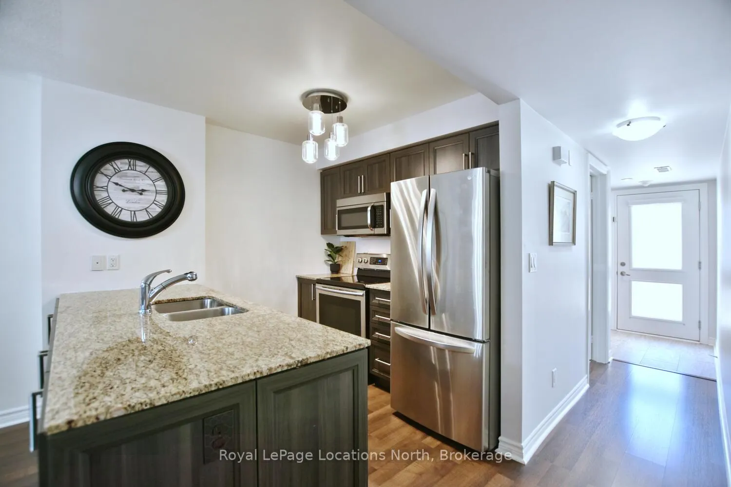 Photo 12 of Unit 102, 1 Brandy Lane Drive, Collingwood — HOMEH