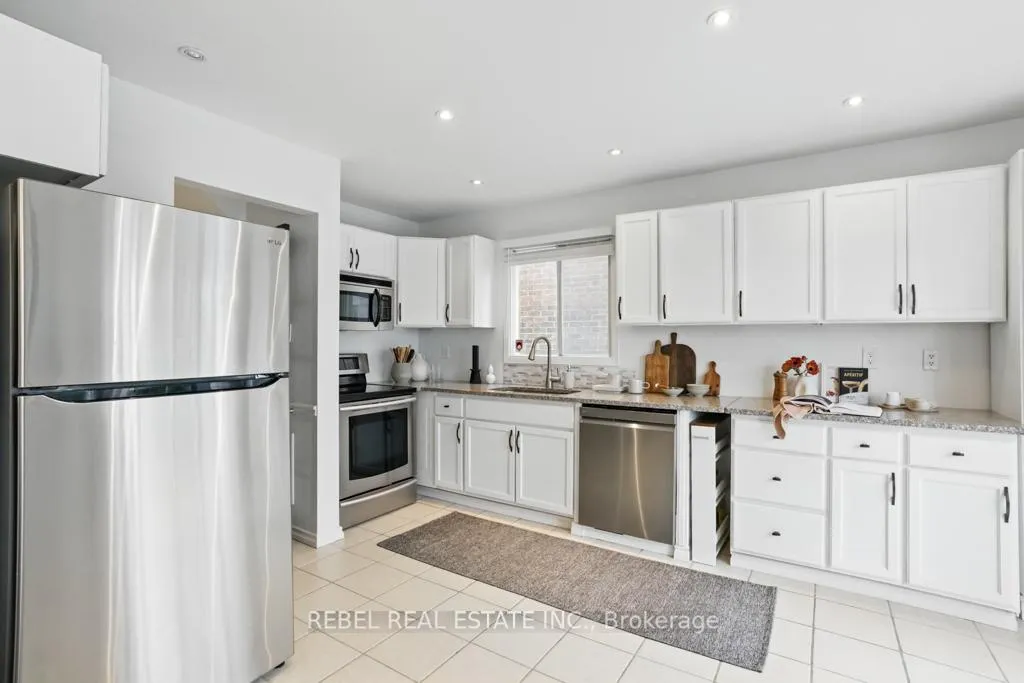 Photo 14 of 88 Fernbank Place, Whitby, Pringle Creek — HOMEH