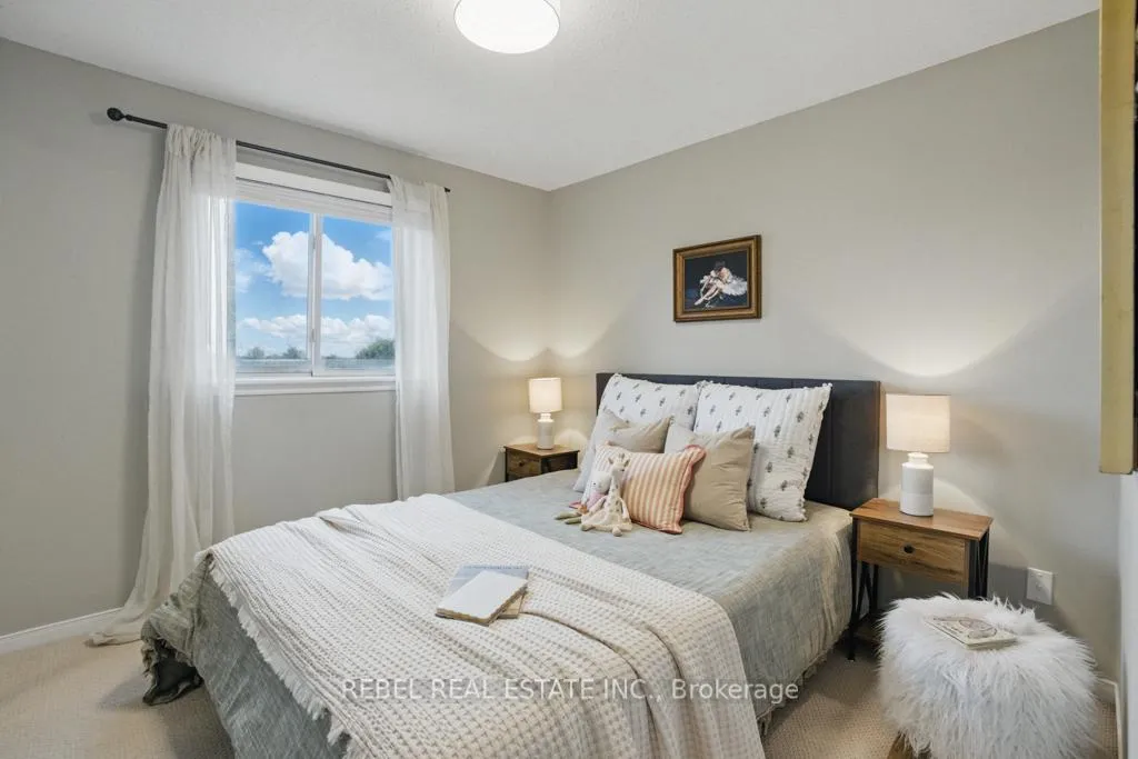 Photo 27 of 88 Fernbank Place, Whitby, Pringle Creek — HOMEH