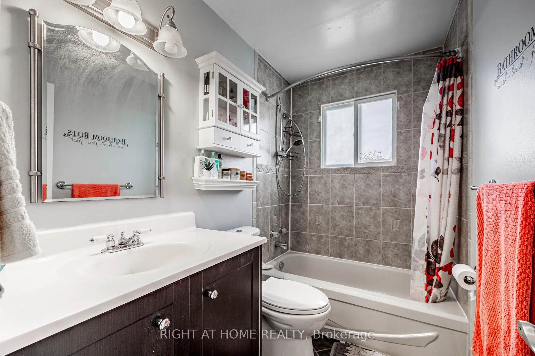 Photo 21 of 16 Hartsfield Drive, Clarington, Courtice — HOMEH