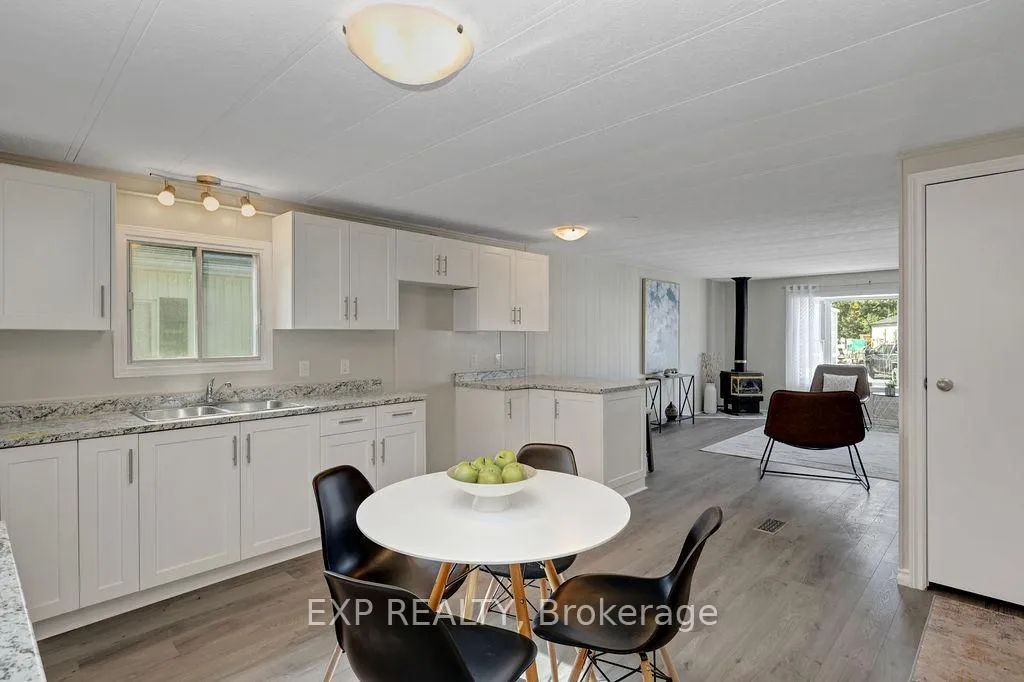 Photo 11 of 1027 Vista Barrett, Ottawa, Greely — HOMEH