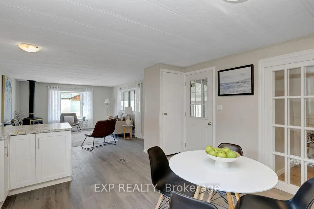 Photo 12 of 1027 Vista Barrett, Ottawa, Greely — HOMEH