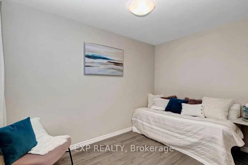 Photo 21 of 1027 Vista Barrett, Ottawa, Greely — HOMEH
